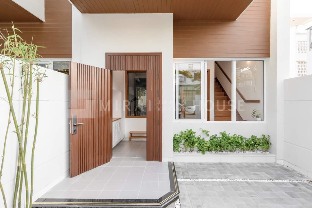 cua-nhom-slim-atarashi (12)