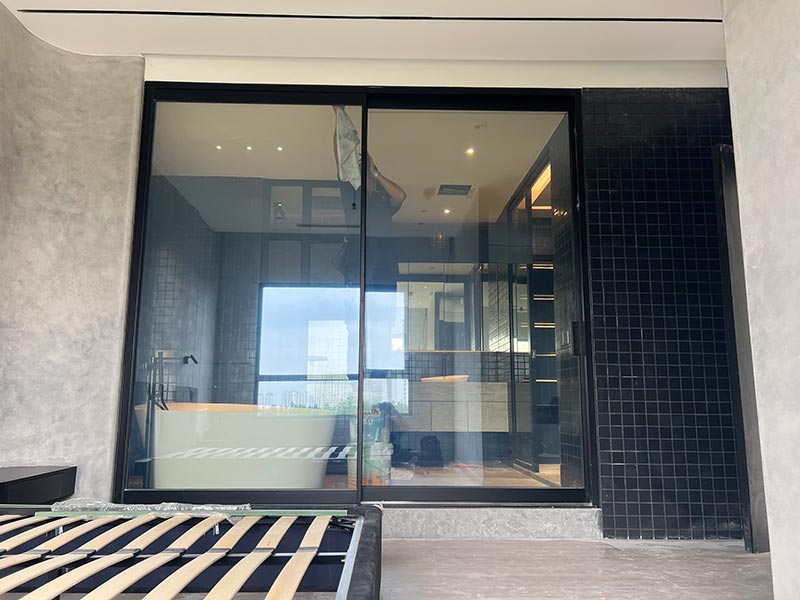 Vách kính điện thông minh cho nhà ở Vách kính điện thông minh cho nhà ở