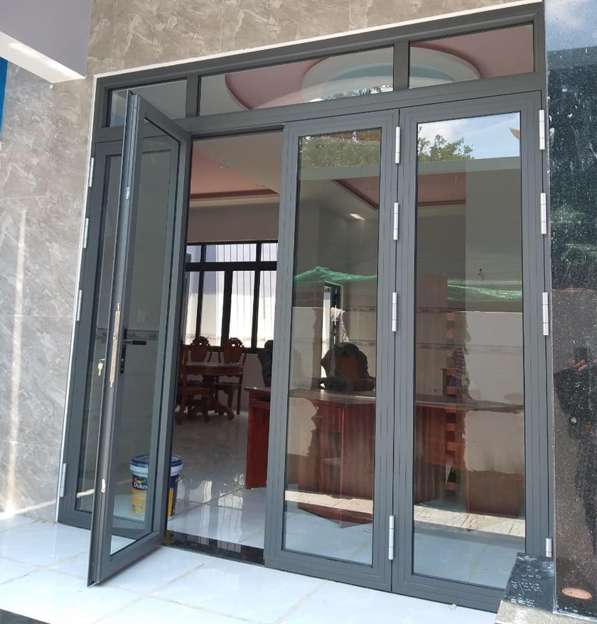 cửa nhôm cao cấp từ Atarashi